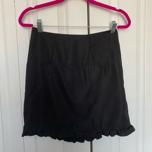 Black skirt